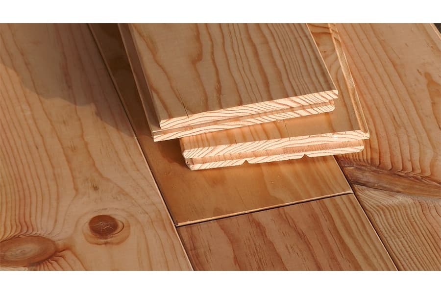 Parquet massif pin maritime français 21 x 146 x 2000 mm, brut (1,17 m²/paquet)