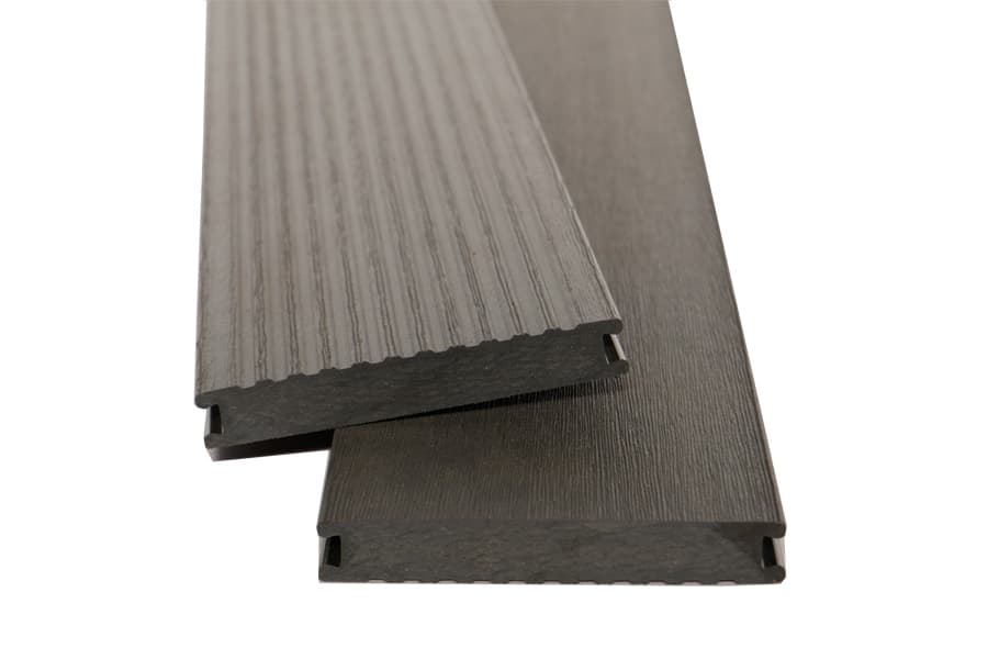 Plancher massif WPC WoodoMadeira, 20 x 140 mm 3 m de long, anthracite, strié / lisse, double face, 2ème choix / fin de série, quantités à convenir