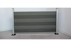 Kit complet clôture WPC / brise-vue / clôture à emboîter, gris / argent anodisé 950 mm (hauteur) x 20 mm (épaisseur) x 1800 (largeur) mm, hauteur de la clôture y compris le départ et le profil de finition (série WoodoTexel sans poteaux)