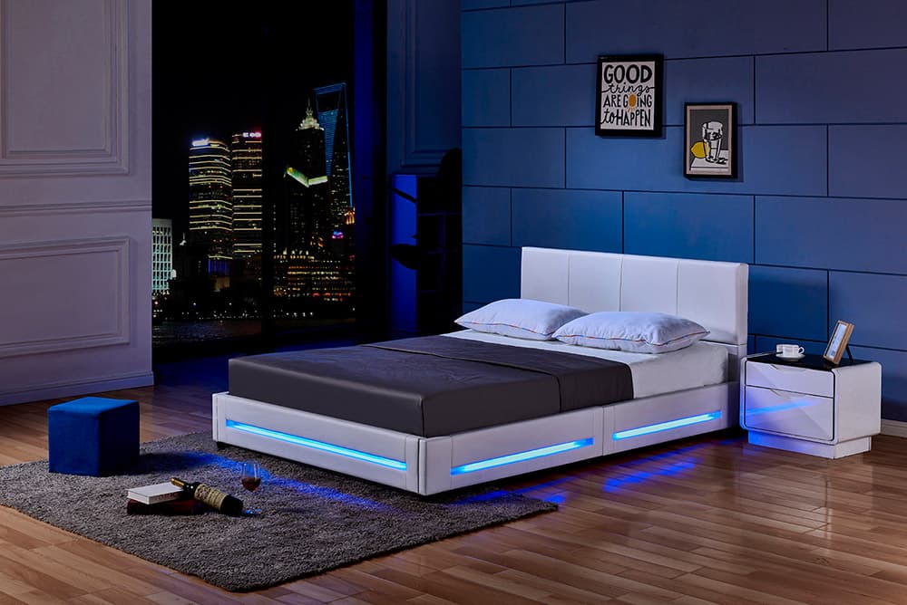 Home Deluxe Cama LED ASTEROID - 180 x 200 cm Blanco