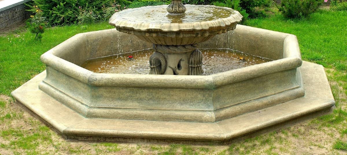 Casa Padrino Barock Springbrunnen Umrandung Antik Grau à 350 x H. 35 cm - Prunkvolle Gartenbrunnen Umrandung - Brunnen Umrandung - Prunkvolle Gartendeko im Barockstil