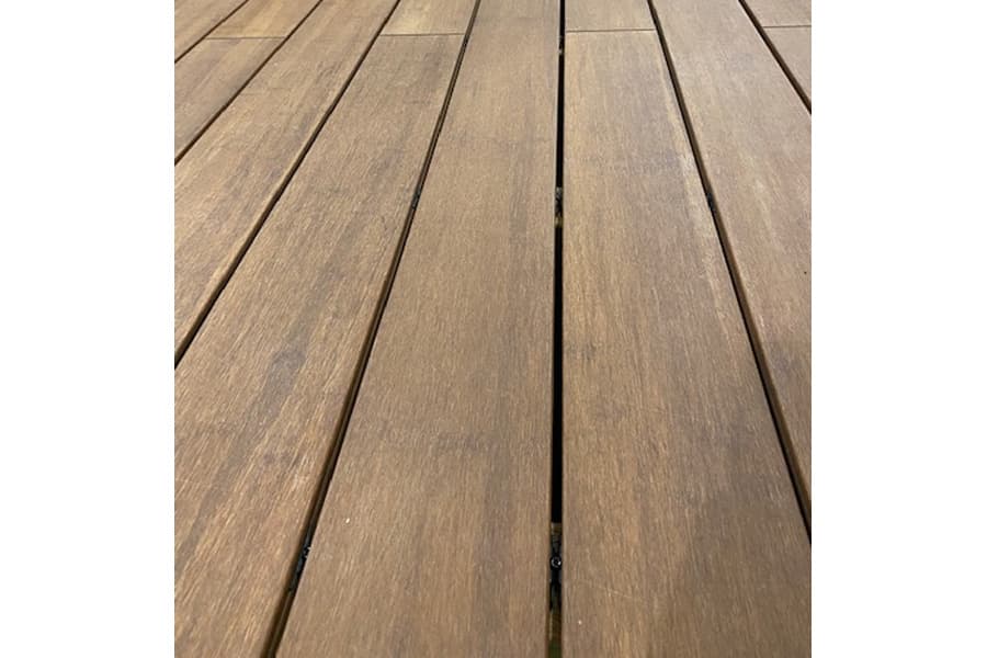 Lames de terrasse Bambou Naturel 20 (S) x 137 (L) x 1850 (L) mm, à rainures fines / lisses avec rainures latérales